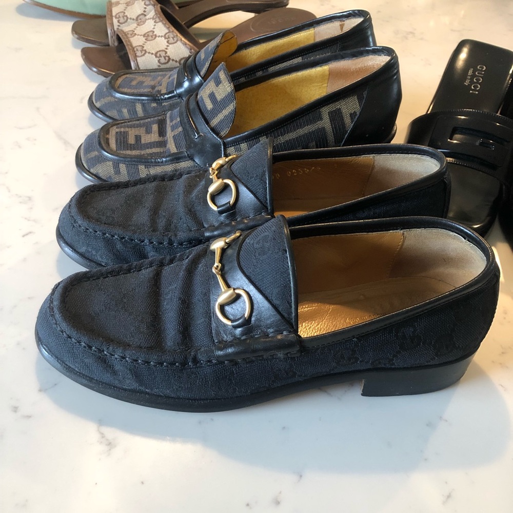 Authentic GUCCI GG Loafers, slip-ons size 7B